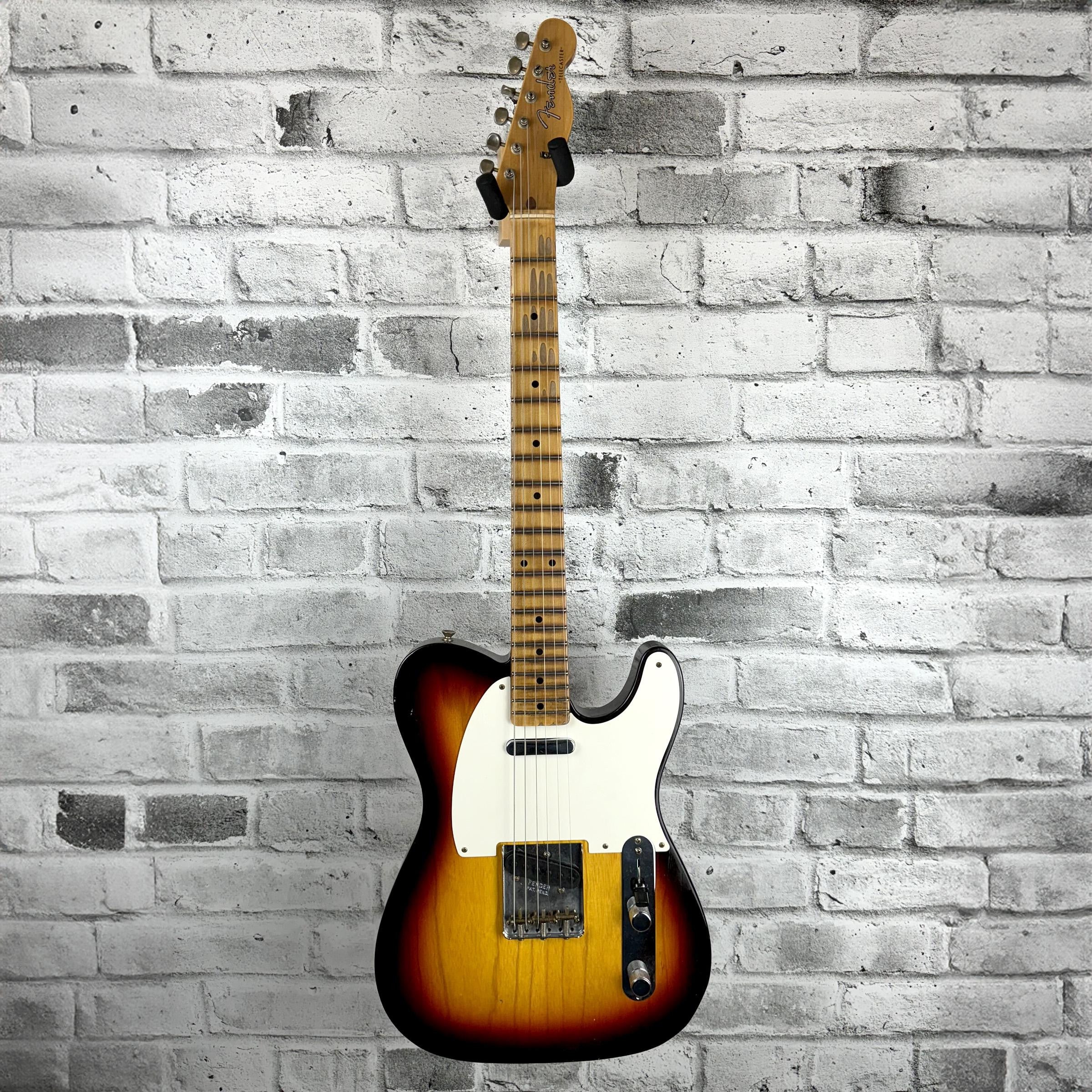 Fender Custom Shop 1959 Telecaster Journeyman Relic, 1-Piece Rift Sawn Maple Neck Fingerboard, Faded Aged Chocolate 3-Color Sunburst