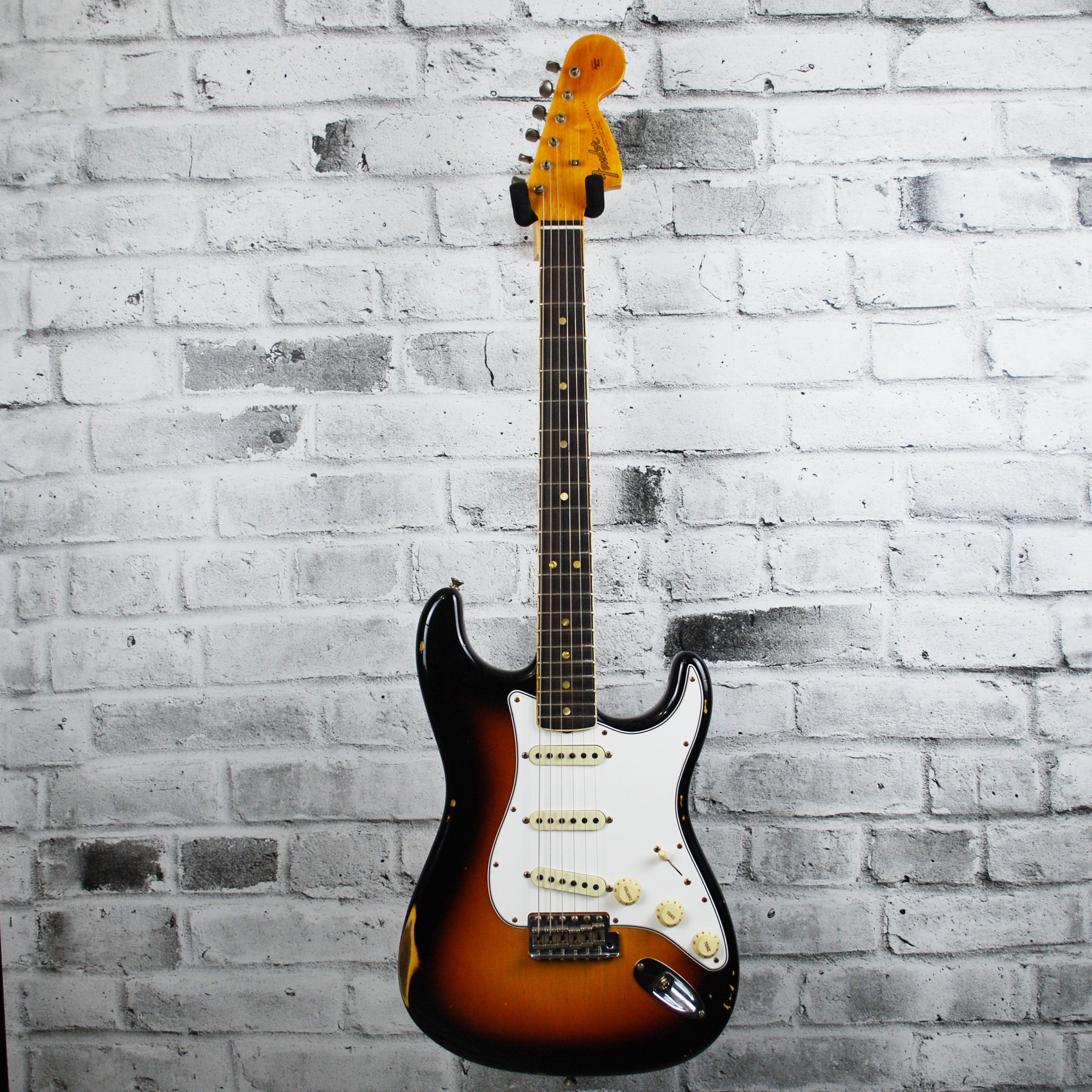 Fender Custom Shop 1967 Time Machine Relic Stratocaster - Faded 3-Color Sunburst