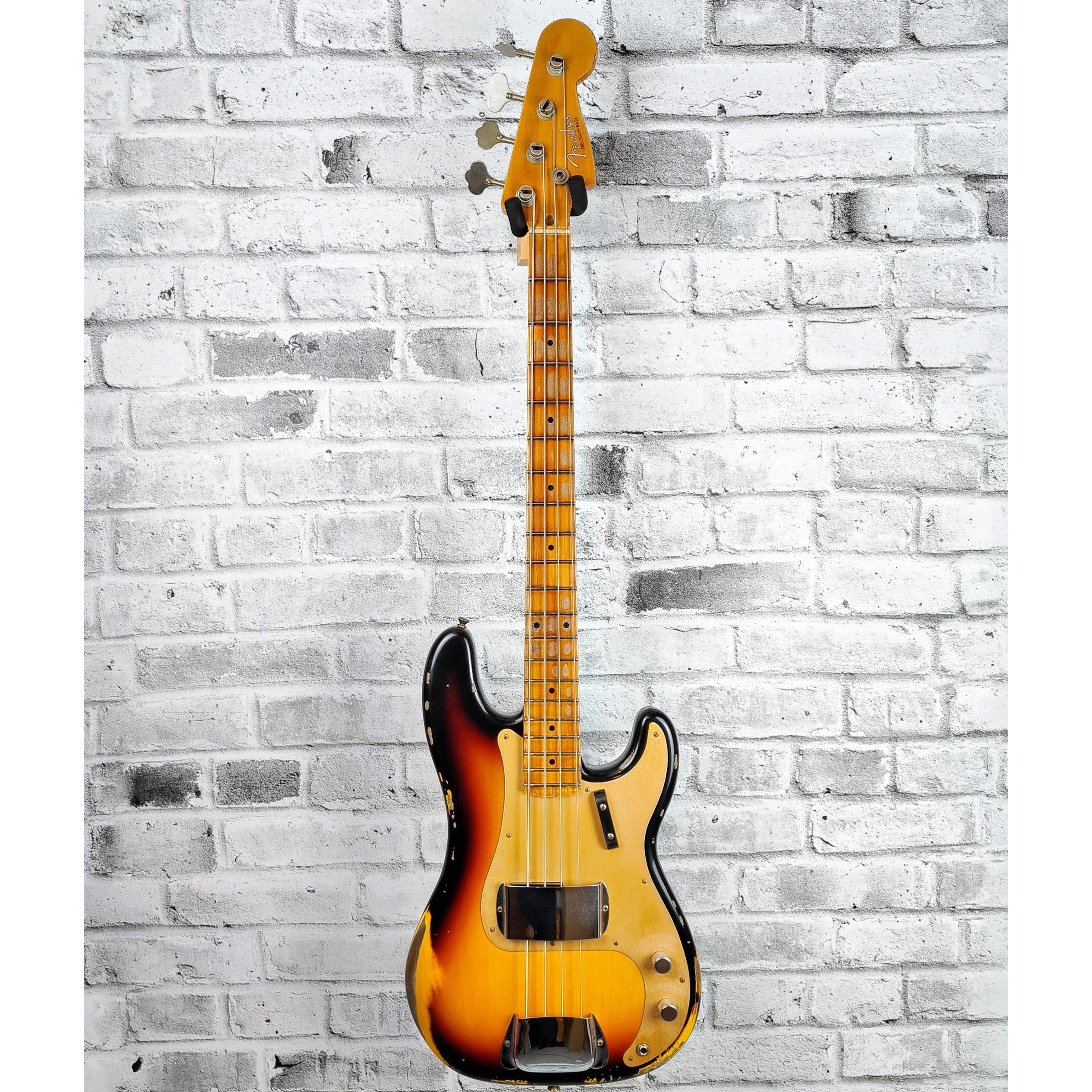Fender Custom Shop '58 P Bass Heavy Relic, Maple Neck, 3-Color Sunburst