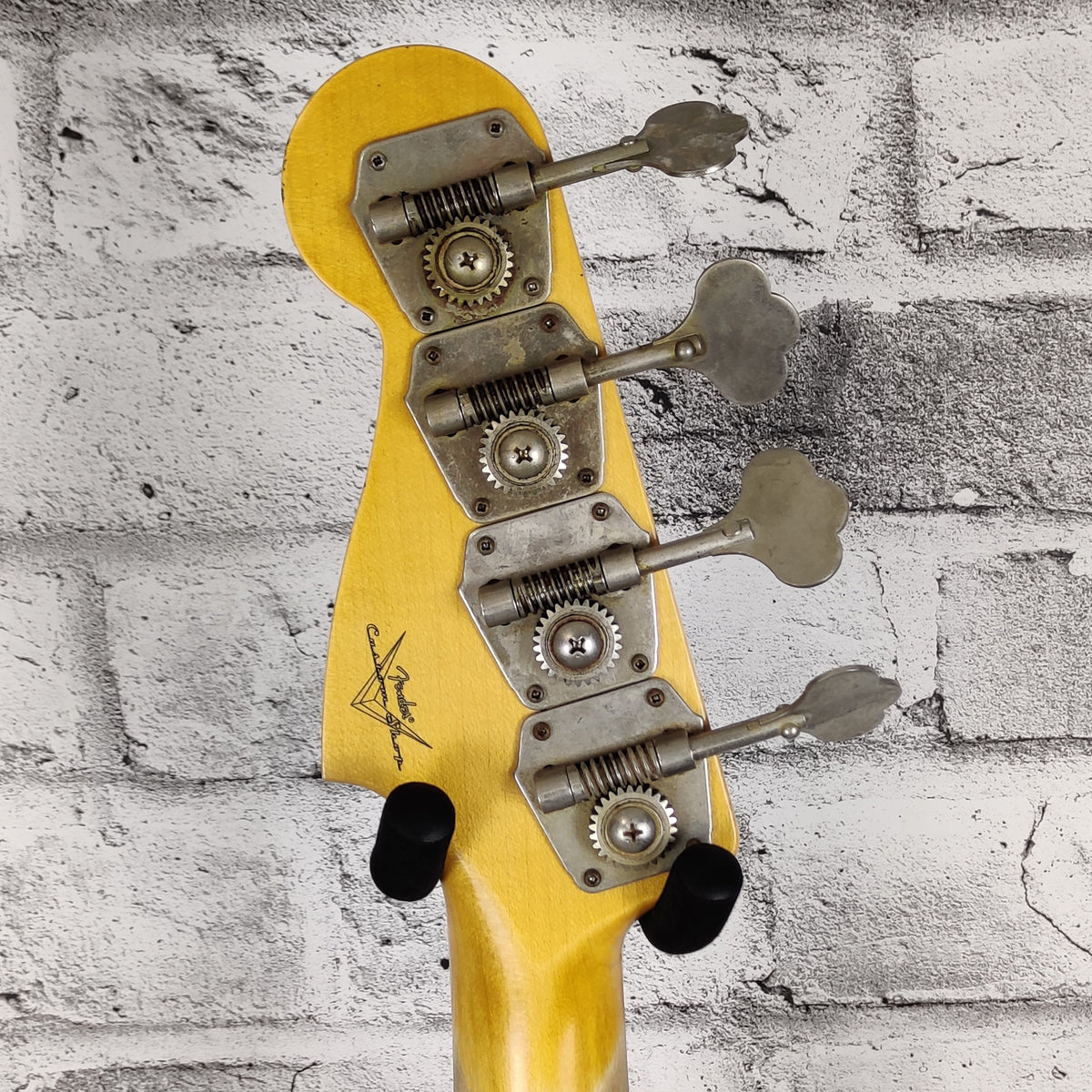 Fender 1957 Precision Bass Journeyman Relic, Maple Fingerboard - Wide-Fade 2-Color Sunburst