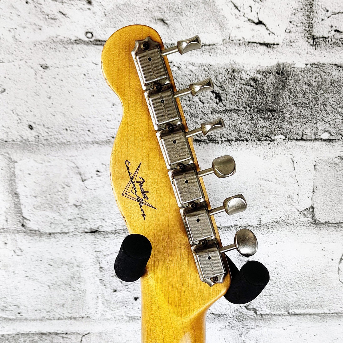 Fender Custom Shop 1960 Telecaster Relic, Rosewood Fingerboard - Faded Aged 3-Color Sunburst