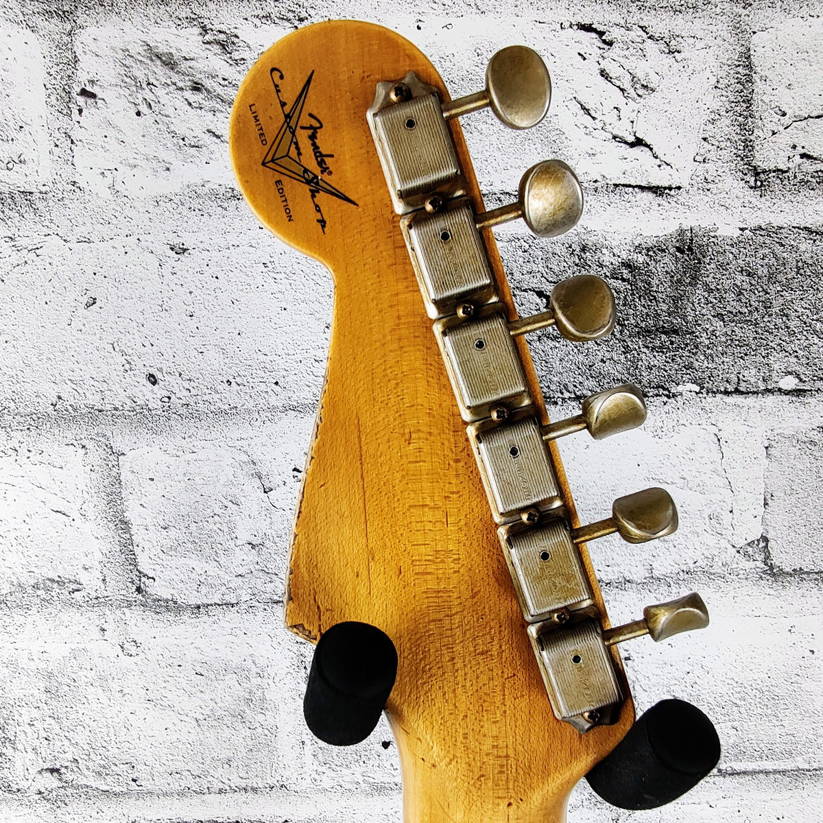 Fender Custom Shop Limited Edition 1963 Stratocaster Heavy Relic, Faded Aged Daphne Blue