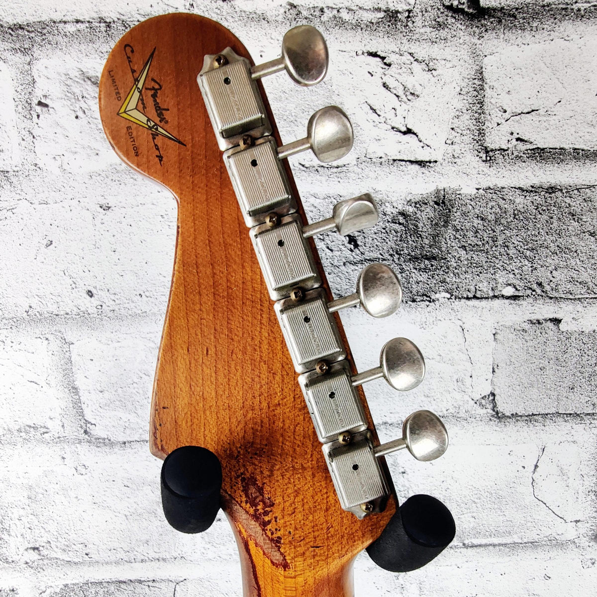 Fender Custom Shop Limited Edition Roasted '61 Strat Super Heavy Relic, Flat-Lam Rosewood Fingerboard, Aged Sherwood Green Metallic over 3-Color Sunburst