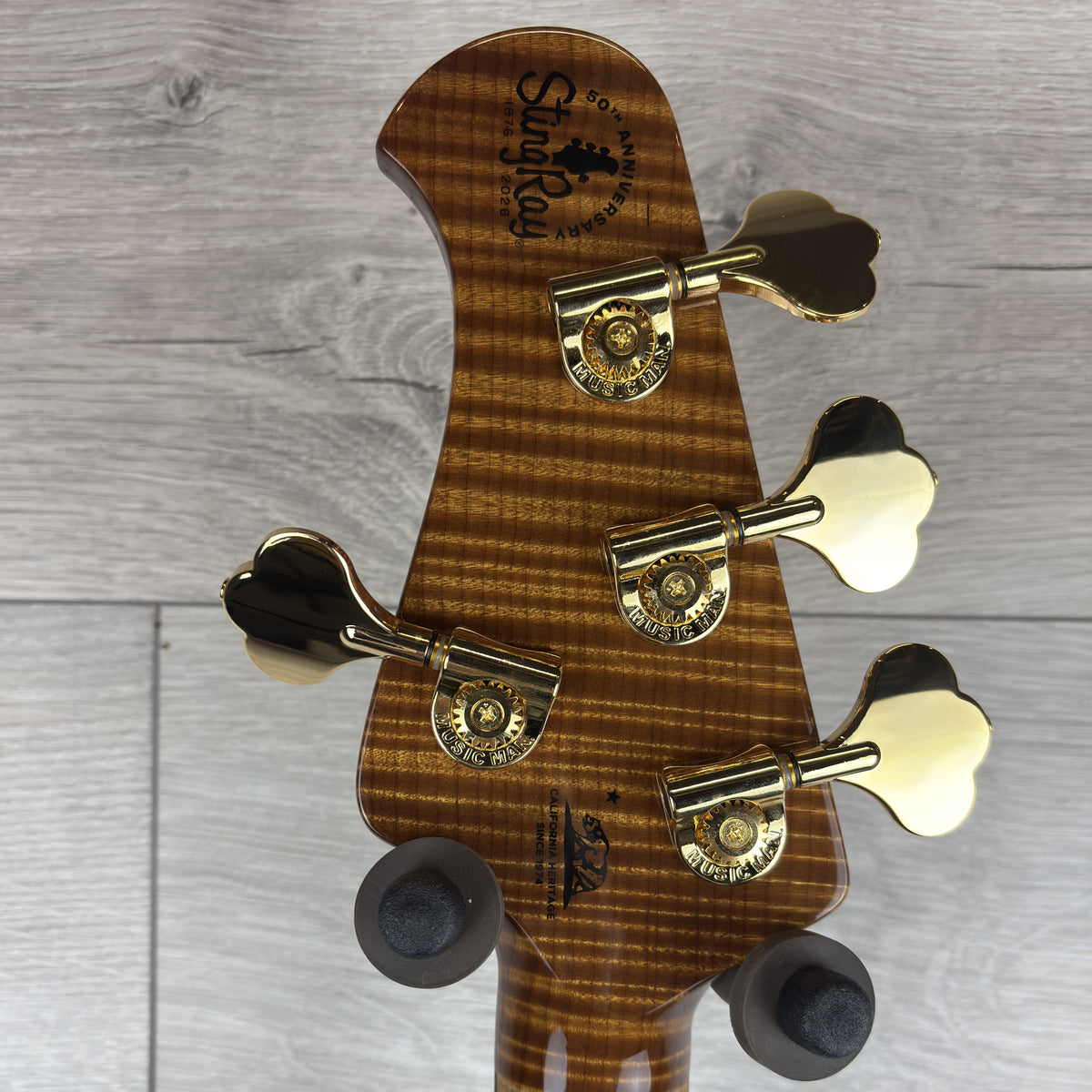 ERNIE BALL MUSIC MAN 50th Anniversary Stingray Bass, Molten Gold
