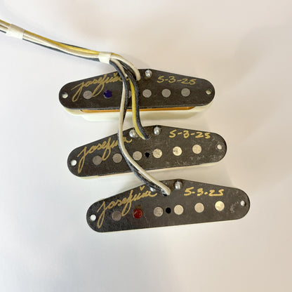 FENDER Micros Stratocaster Dual Mag II bobinés à la main par Josefina Campos