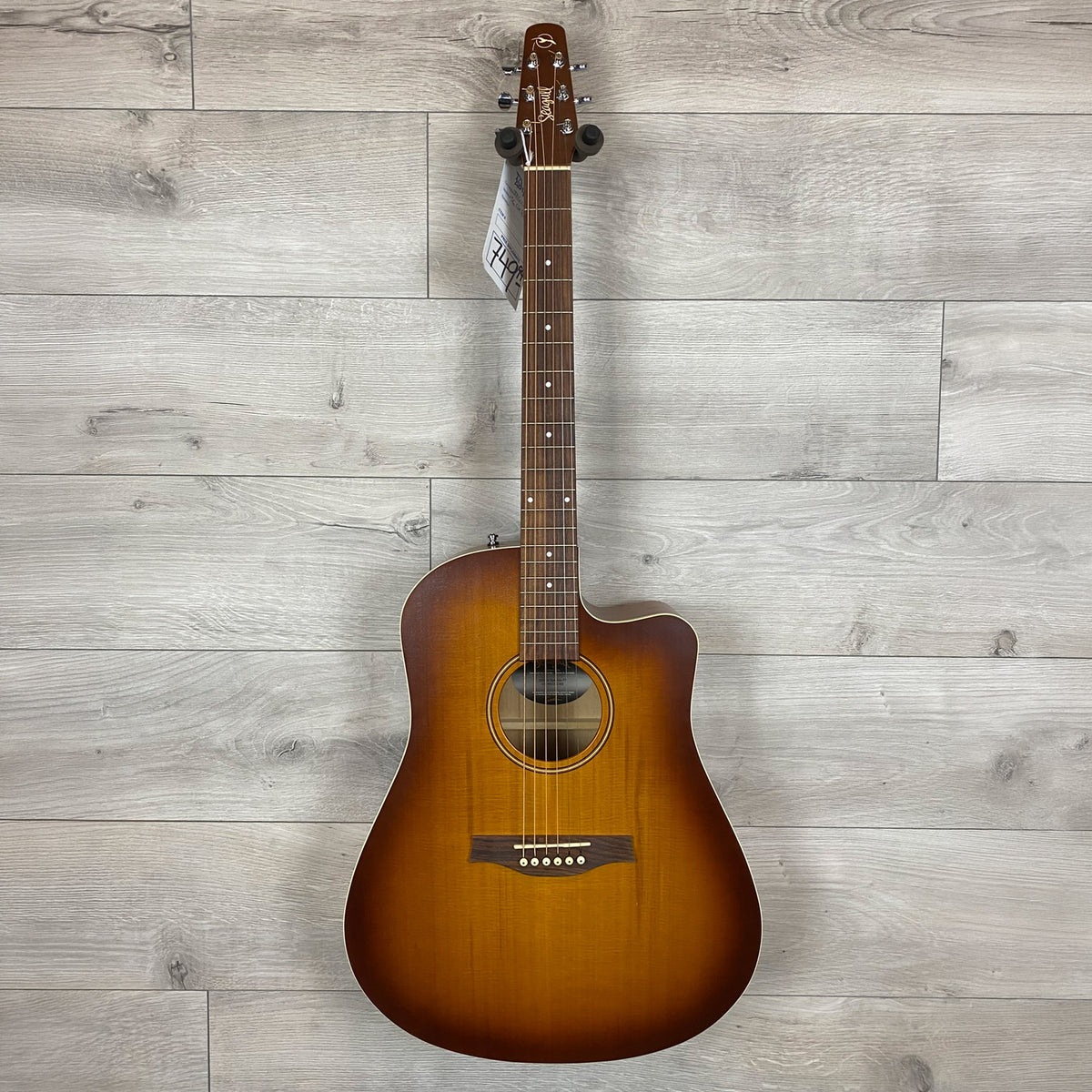 SEAGULL S6 Guitare acoustique prototype à pan coupé - Rustic Burst