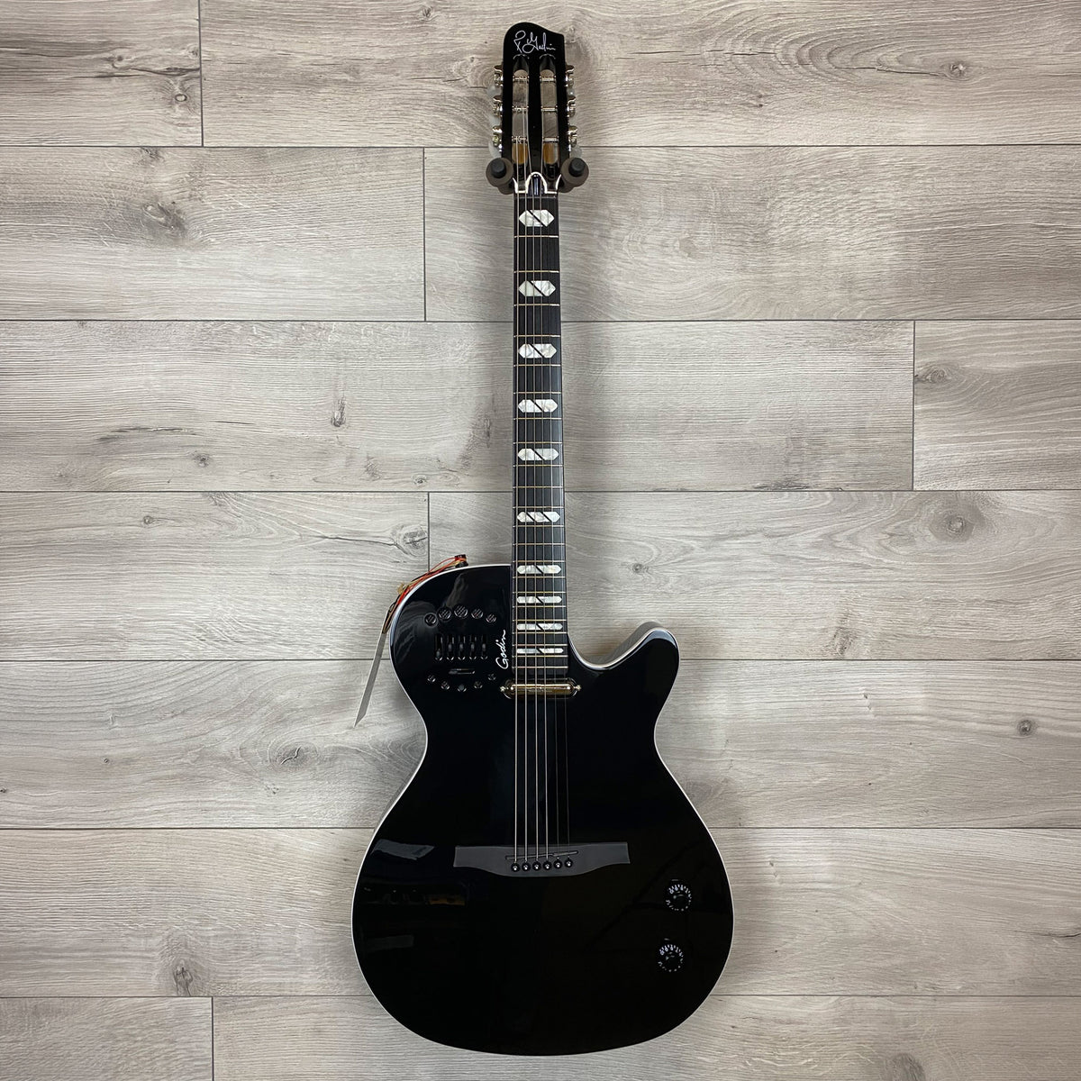 GODIN Multiac Steel - Black
