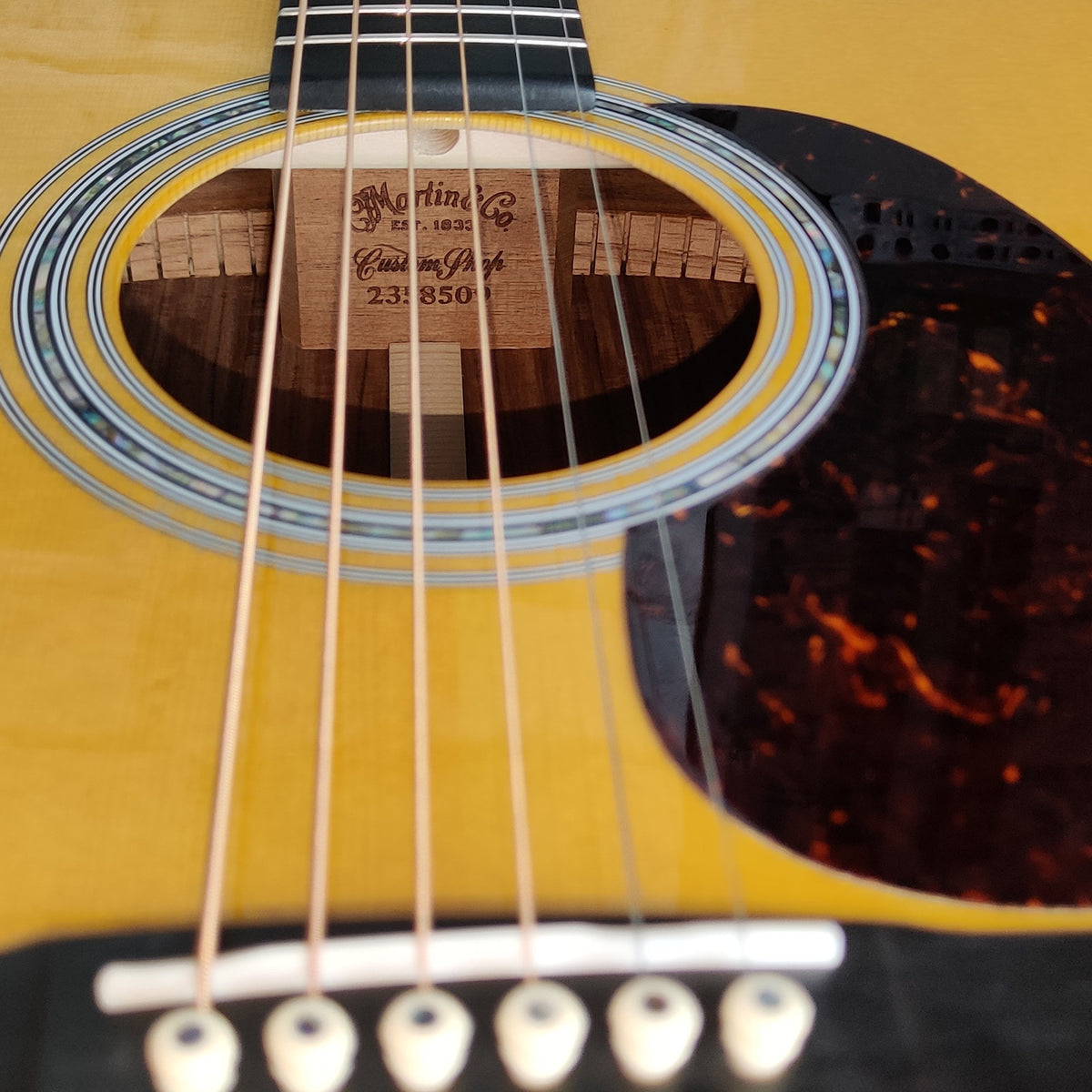 Martin HD-28 Custom Shop