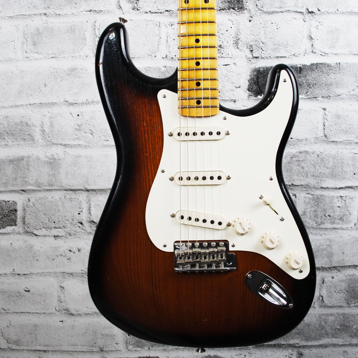 Fender Custom Shop '56 Journeyman Relic Stratocaster - Maple, 2-Color Sunburst - Limited Edition Canadian Black Ash