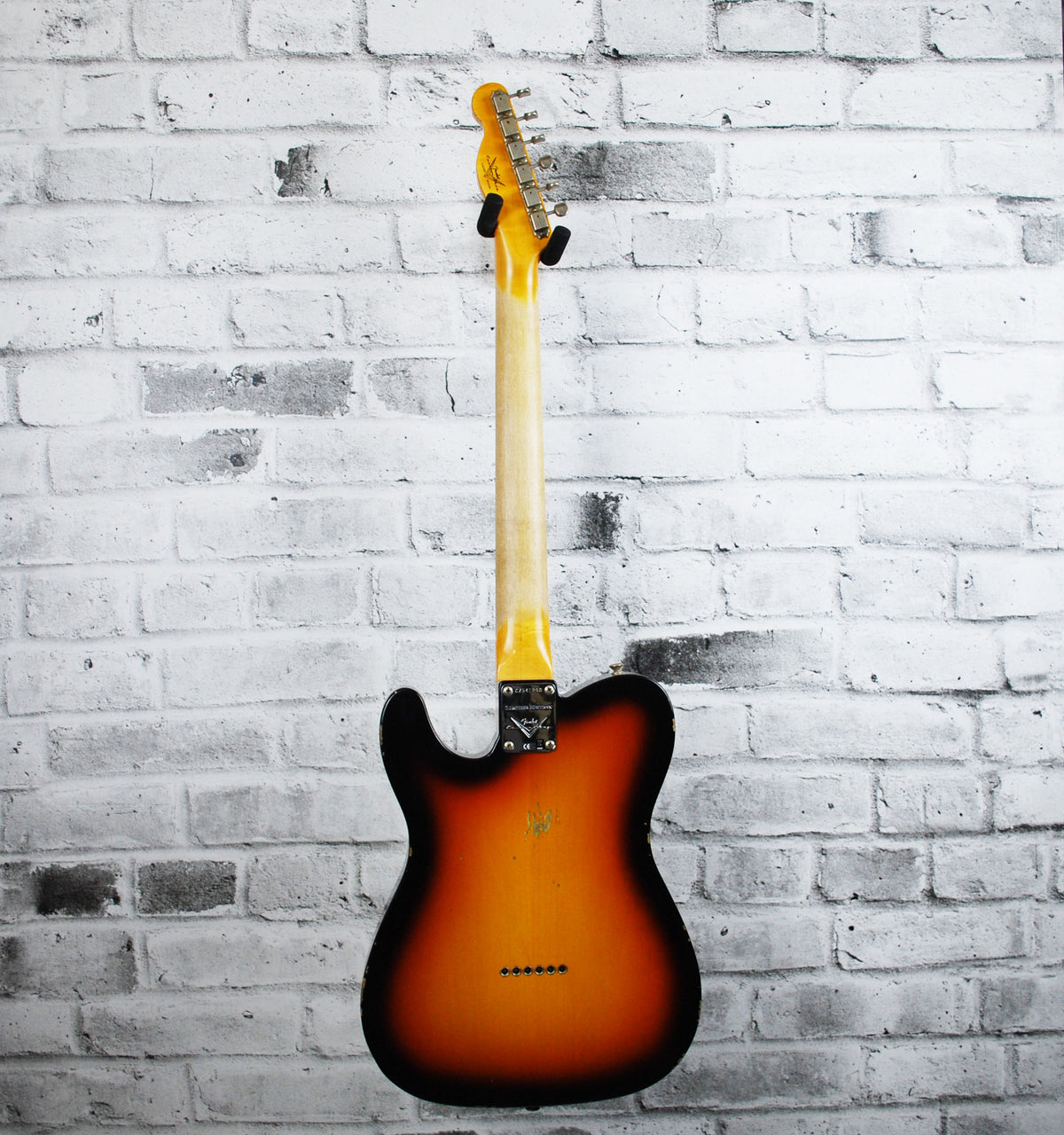 Fender Custom Shop Limited Edition 1963 Telecaster- Relic Aged 3 Colour Sunburst