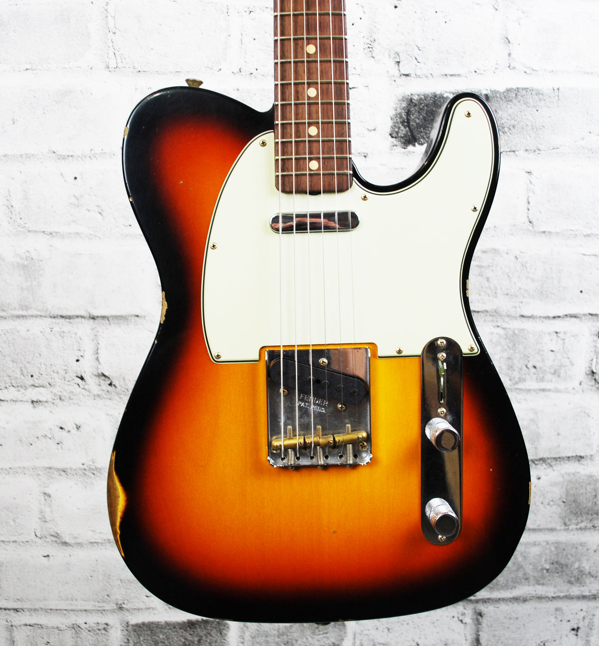 Fender Custom Shop Limited Edition 1963 Telecaster- Relic Aged 3 Colour Sunburst