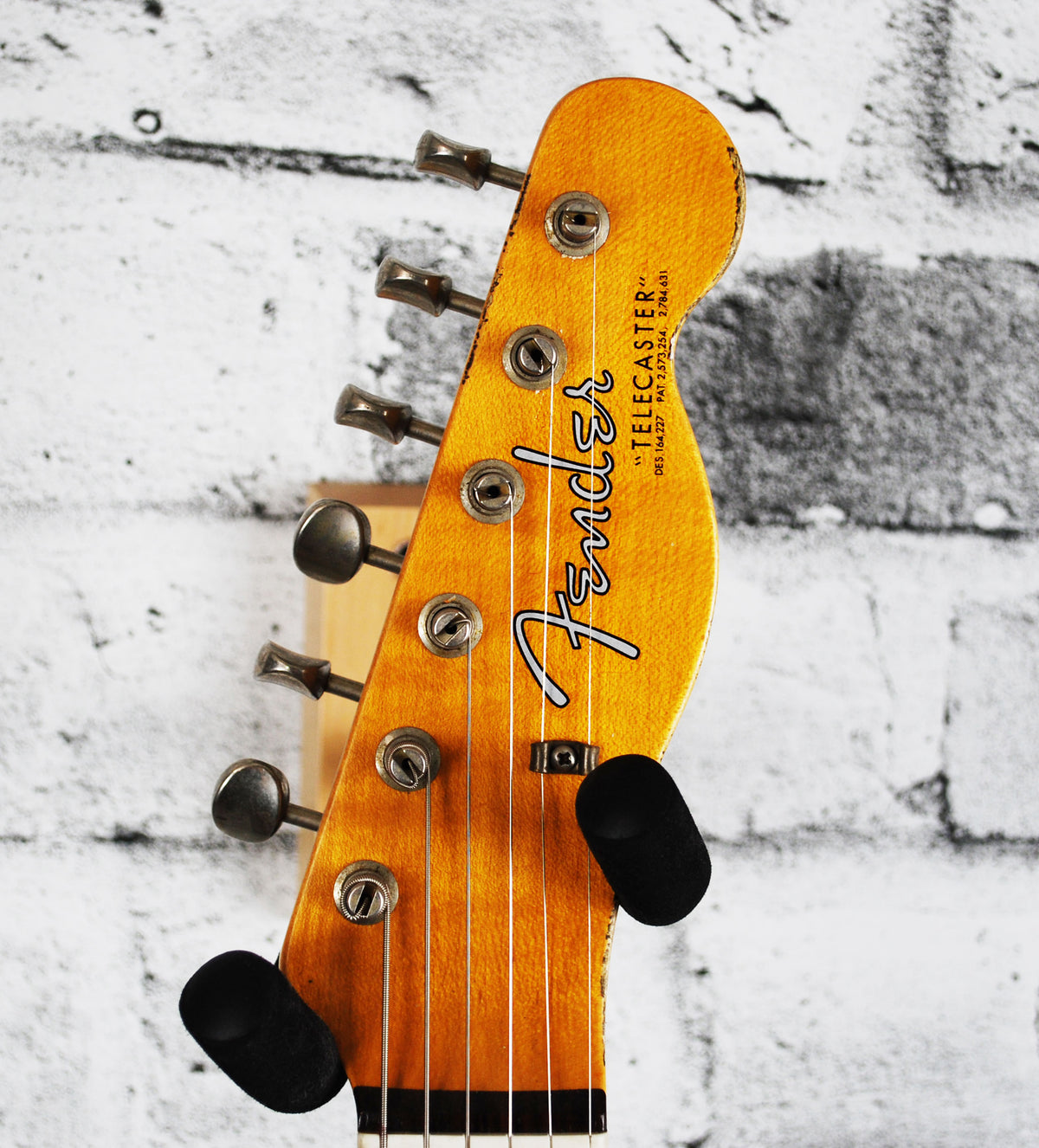 Fender Custom Shop Limited Edition 1963 Telecaster- Relic Aged 3 Colour Sunburst