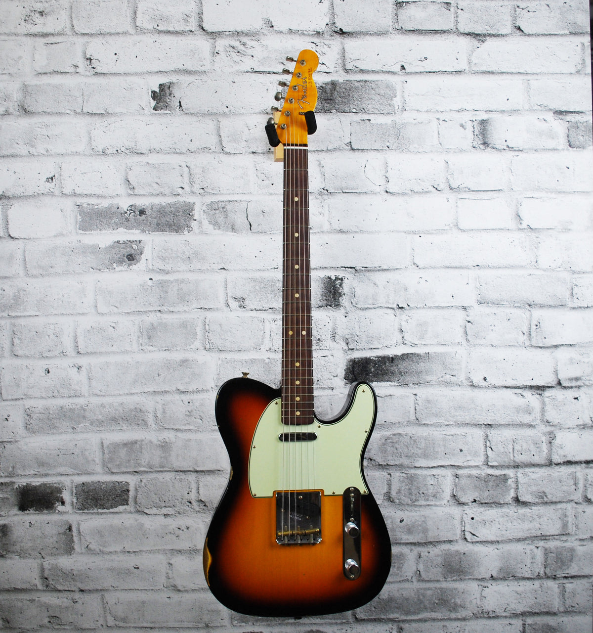 Fender Custom Shop Limited Edition 1963 Telecaster- Relic Aged 3 Colour Sunburst