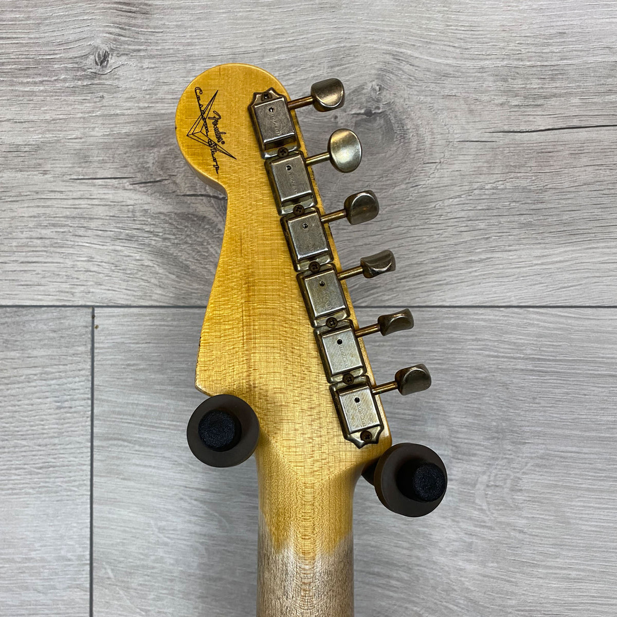 FENDER Custom Shop 59 Stratocaster de style Relic en palissandre avec micros bobinés à la main - Naturel vieilli