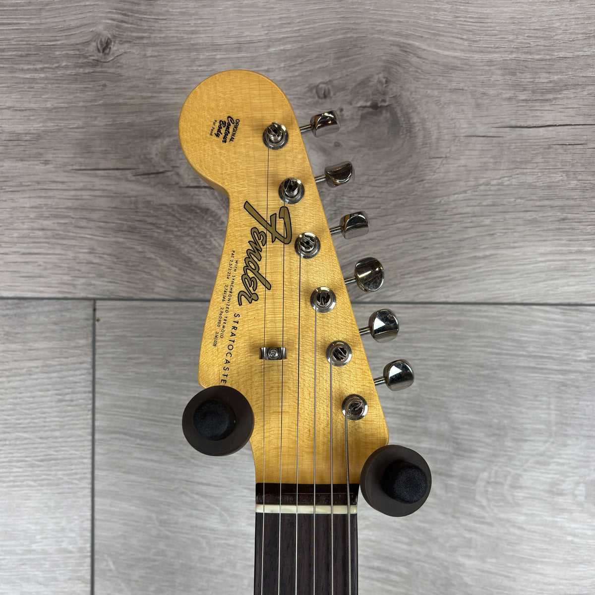 FENDER Custom shop '64 Stratocaster Left-Handed Closet Classic, Rosewood Neck, Target 3-Tone Sunburst
