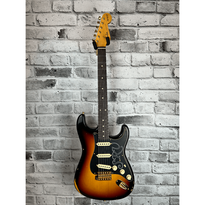 Fender Custom Shop Stevie Ray Vaughan Signature Stratocaster® Relic® with Closet Classic Hardware, Rosewood Fingerboard, Faded 3-Color Sunburst