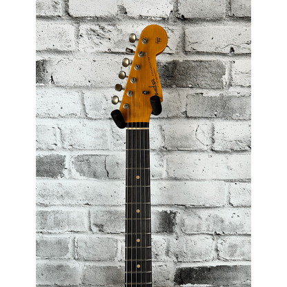 Fender Custom Shop Limited Edition 1962 Heavy Relic Stratocaster, Aged Olympic White Over 3-Tone Sunburst