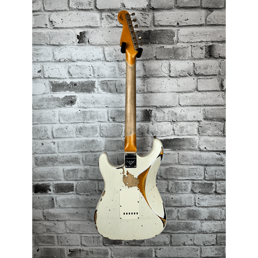 Fender Custom Shop Limited Edition 1962 Heavy Relic Stratocaster, Aged Olympic White Over 3-Tone Sunburst