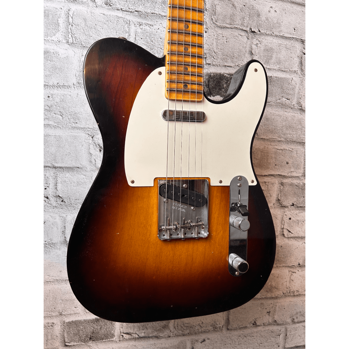 Fender Custom Shop 1957 Telecaster Journeyman Relic, 1-Piece Quartersawn Maple Neck, Wide-Fade 2-Color Sunburst
