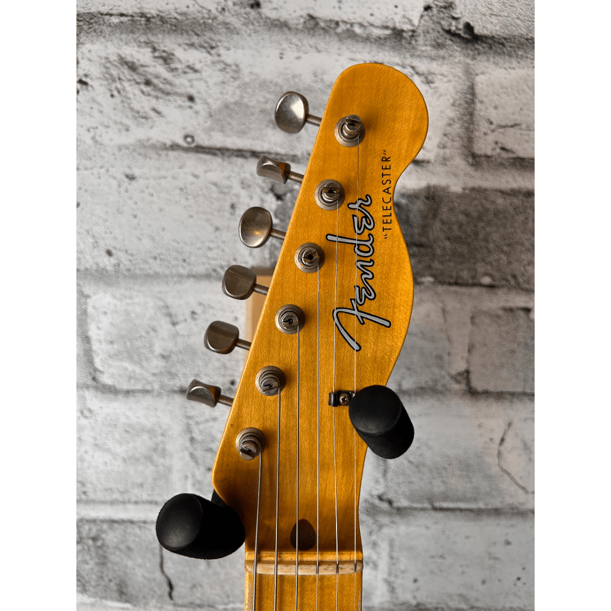Fender Custom Shop 1957 Telecaster Journeyman Relic, 1-Piece Quartersawn Maple Neck, Wide-Fade 2-Color Sunburst