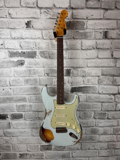 Fender Custom Shop 1960 Stratocaster Heavy Relic, Rosewood Fingerboard, Aged Sonic Blue over 3-Color Sunburst