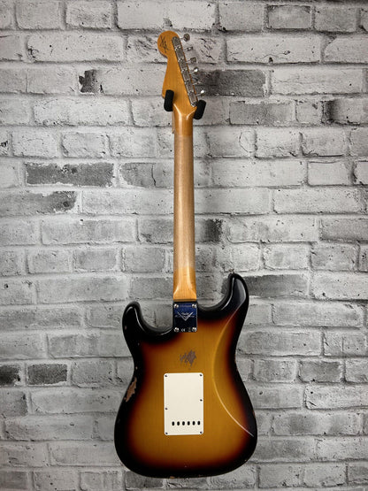Fender Custom Shop Late 1962 Stratocaster Relic with Closet Classic Hardware, Rosewood Fingerboard, 3-Color Sunburst
