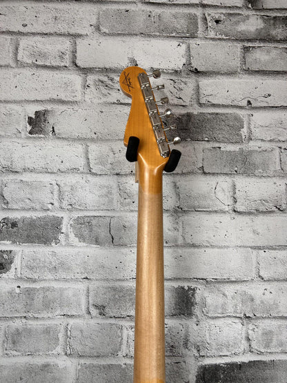 Fender Custom Shop Late 1962 Stratocaster Relic with Closet Classic Hardware, Rosewood Fingerboard, 3-Color Sunburst