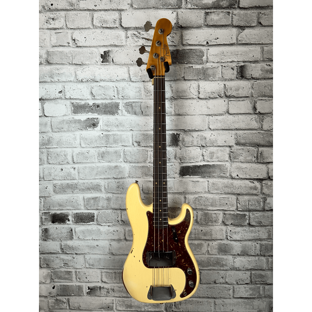 Fender Custom Shop 1964 Precision Bass Relic, Rosewood Fingerboard, Aged Vintage White