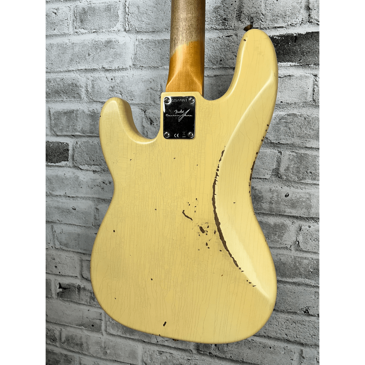 Fender Custom Shop 1964 Precision Bass Relic, Rosewood Fingerboard, Aged Vintage White