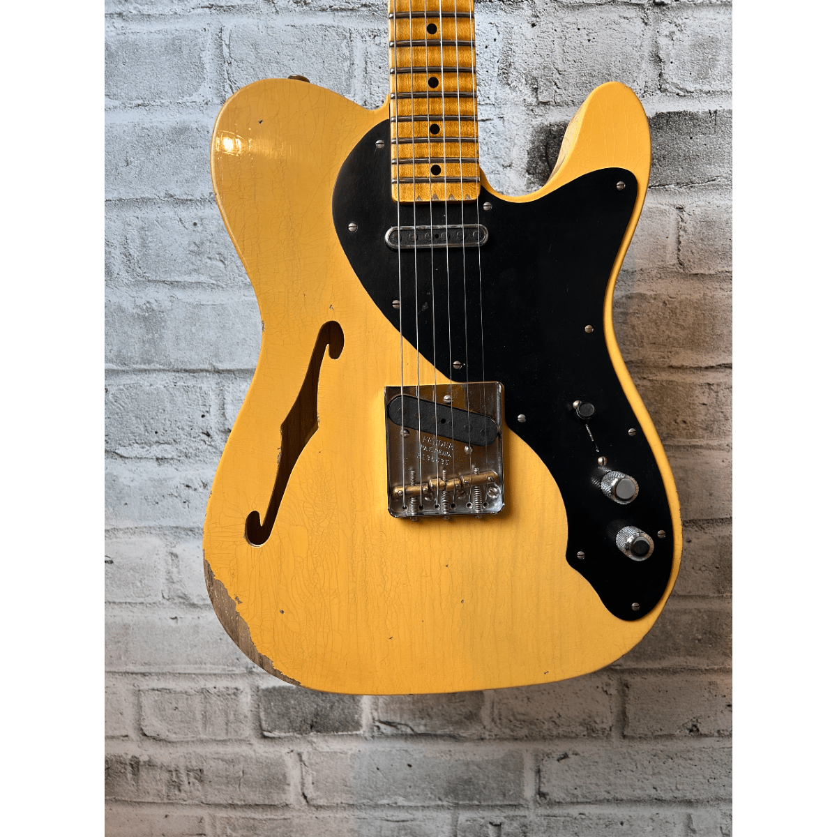 Fender Custom Shop Limited Edition Nocaster Thinline Relic, 1-Piece Quartersawn Maple Neck, Aged Nocaster Blonde