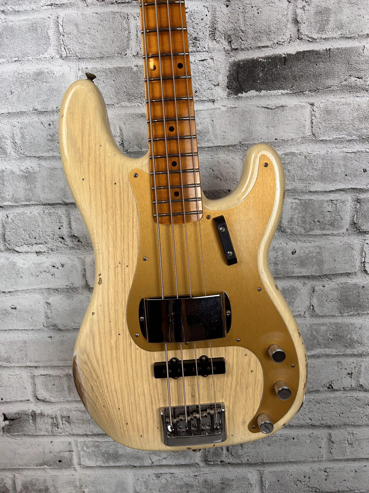 Fender Custom Shop Limited Edition 1959 Precision Bass Special Relic, Quartersawn Maple Neck, Natural Blonde