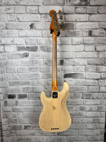 Fender Custom Shop Limited Edition 1959 Precision Bass Special Relic, Quartersawn Maple Neck, Natural Blonde