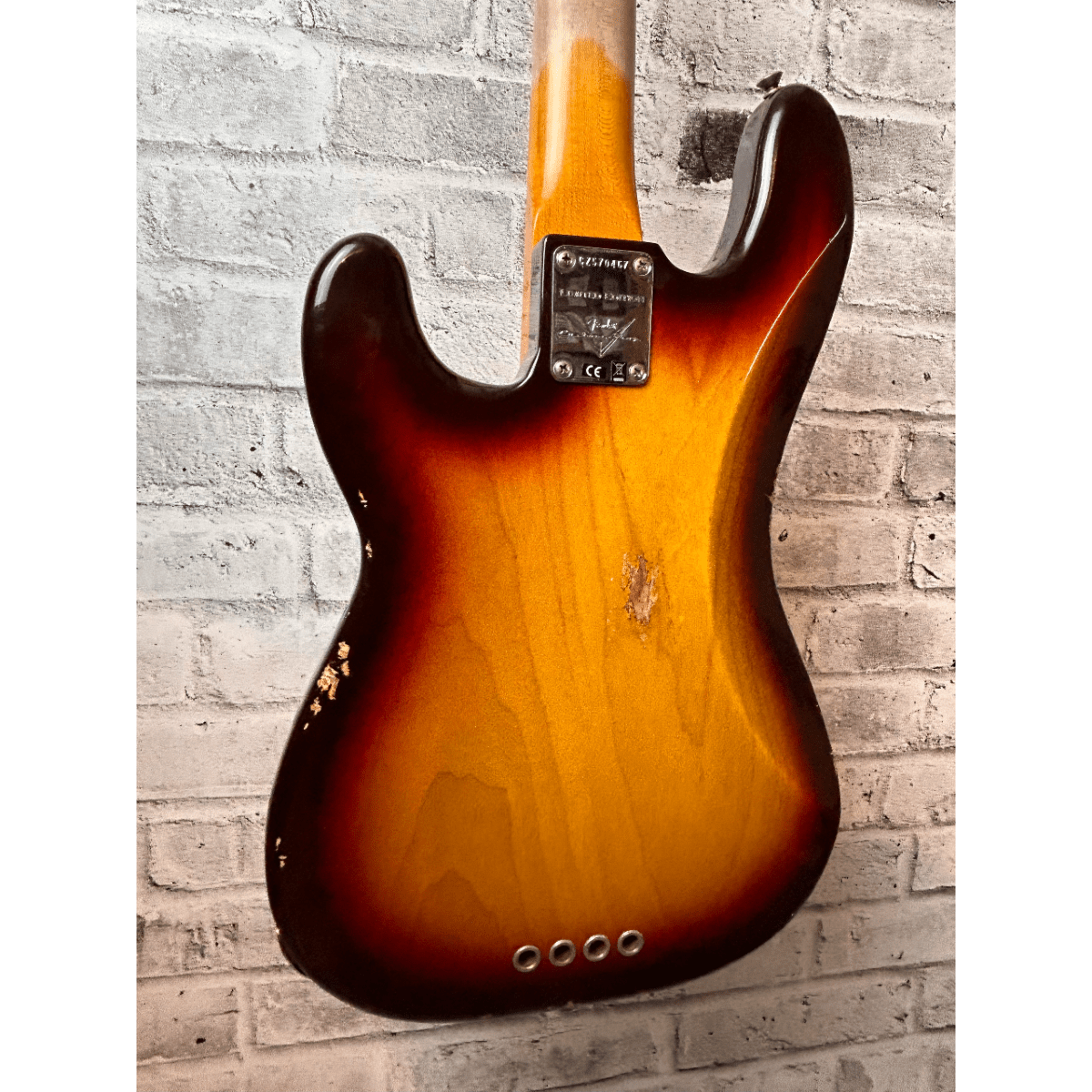 Fender Custom Shop  Limited Edition 1959 Precision Bass Special Relic, Quartersawn Maple Neck, Chocolate 3-Color Sunburst