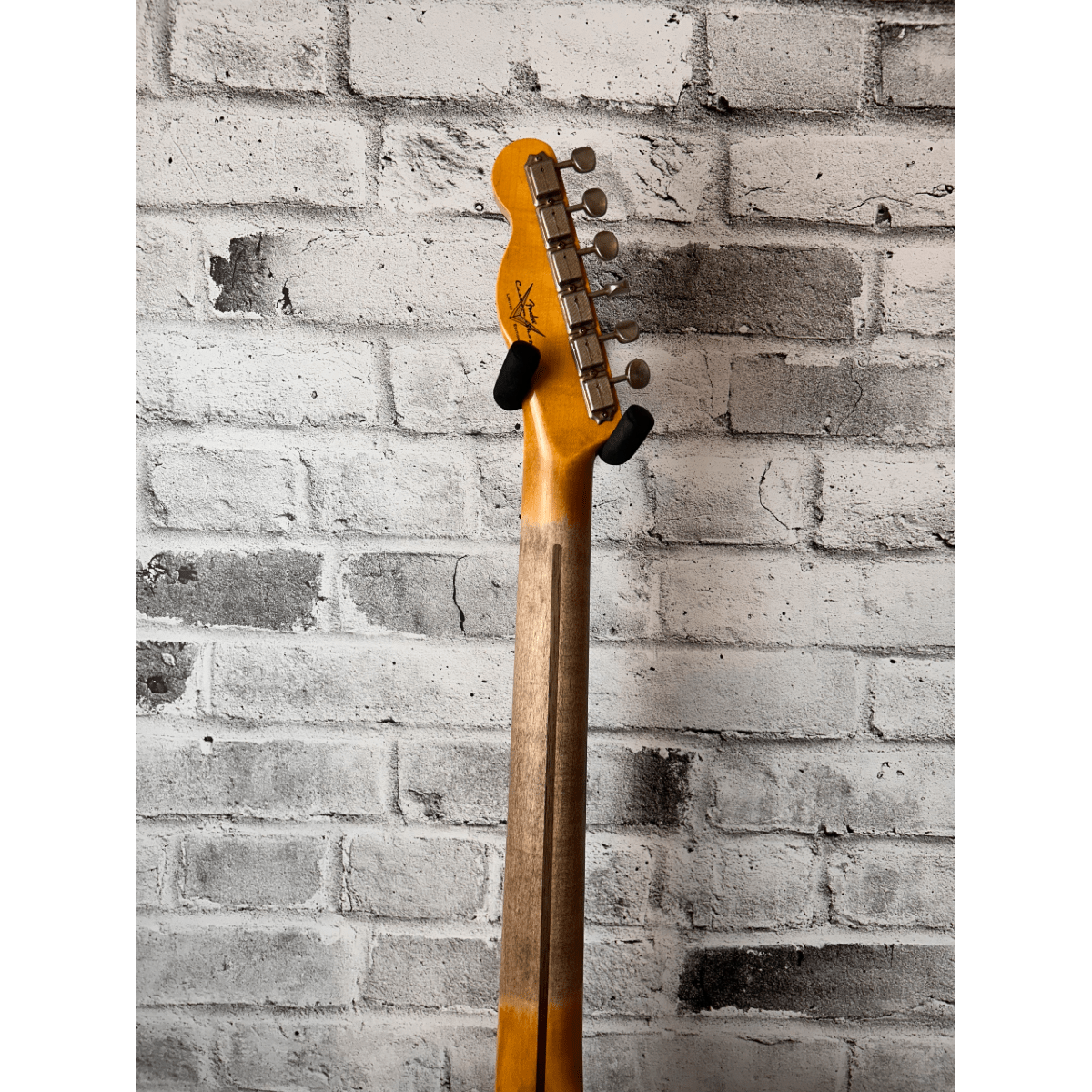 Fender Custom Shop Limited Edition Twisted Telecaster Journeyman Relic, 1-Piece Rift Sawn Maple Neck, 2-Color Sunburst