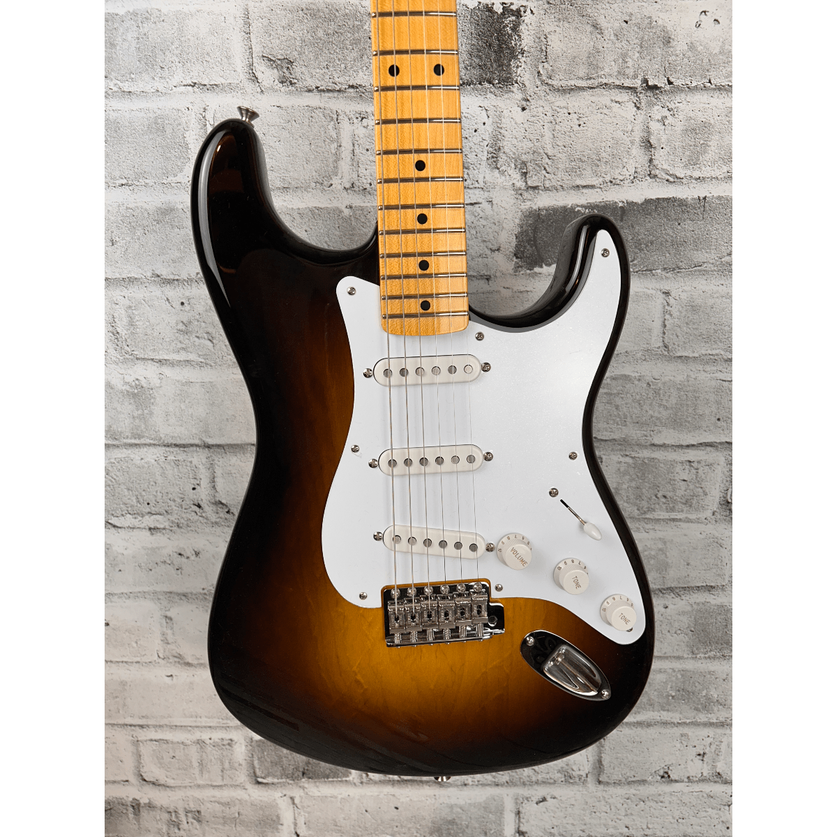 Fender Custom Shop Limited Edition 70th Anniversary 1954 Stratocaster NOS, Wide-Fade 2-Color Sunburst