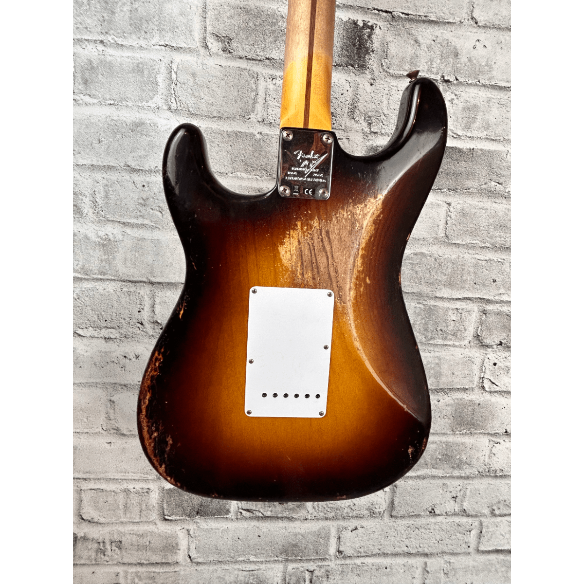 Fender Custom Shop Limited Edition 70th Anniversary 1954 Stratocaster Heavy Relic, Wide-Fade 2-Color Sunburst