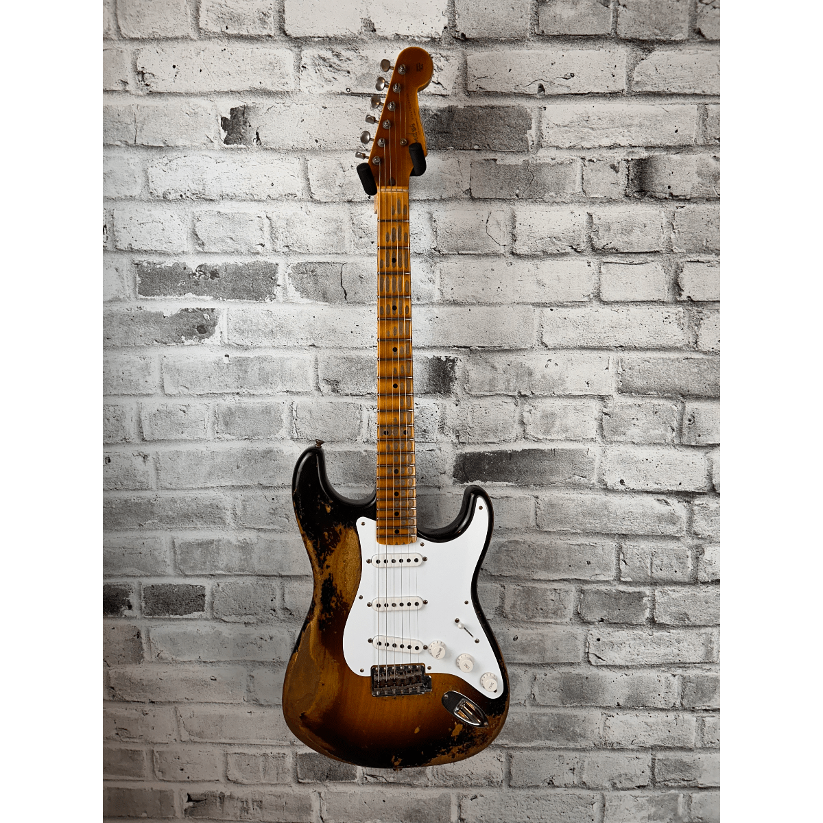 Fender Custom Shop Limited Edition 70th Anniversary 1954 Stratocaster Super Heavy Relic, Wide-Fade 2-Color Sunburst