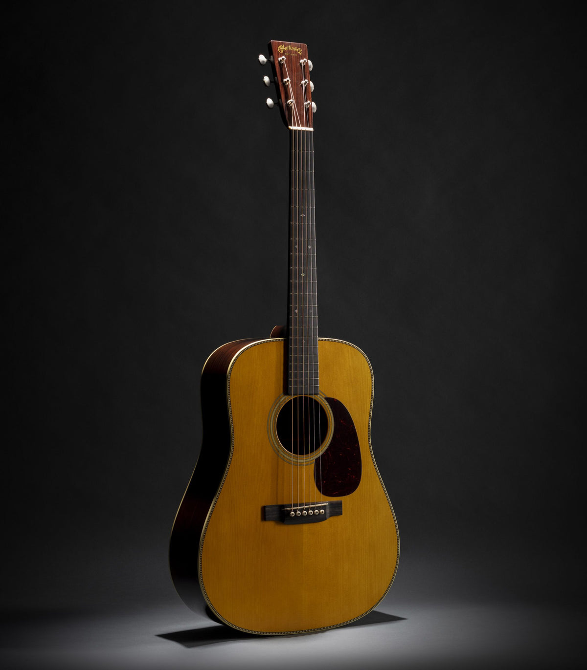 Martin Custom Shop D-28 1937 (Stage 1 Aging)