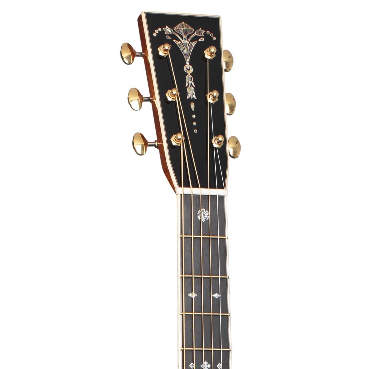 Martin D-42 Modern Deluxe