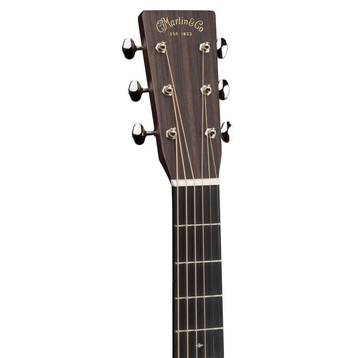 Martin HD-28 2018