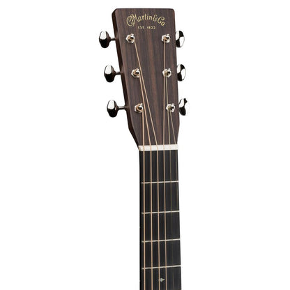 Martin HD-28 2018
