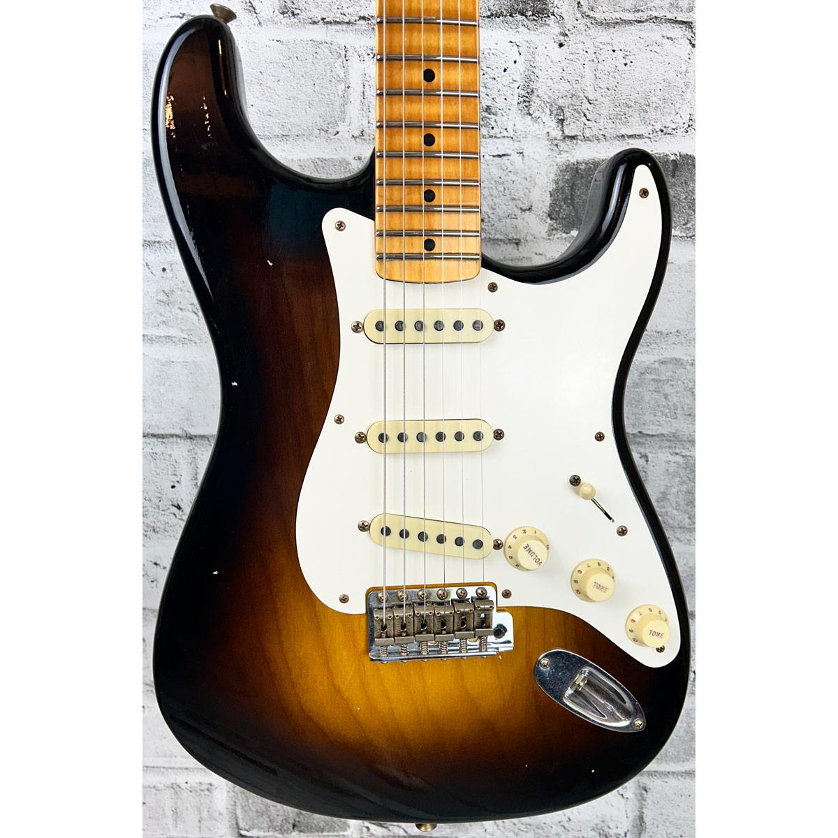 Fender Custom Shop 1956 Stratocaster Journeyman Relic, Maple Neck, Wide-Fade 2-Color Sunburst