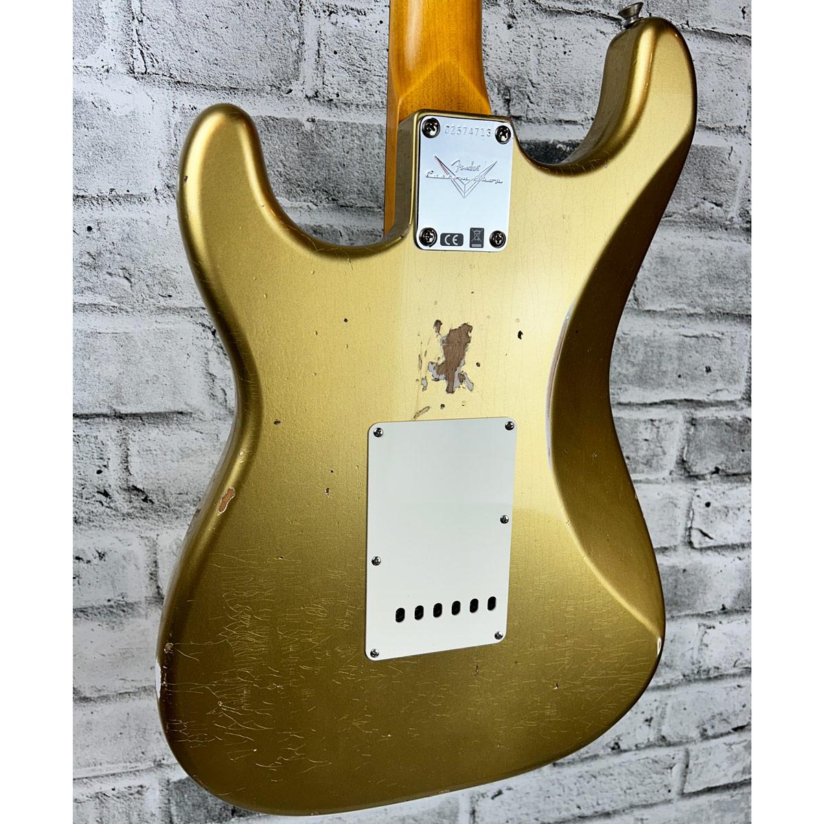 Fender Custom Shop Late 1962 Stratocaster Relic with Closet Classic Hardware, Rosewood Fingerboard, Aged Aztec Gold