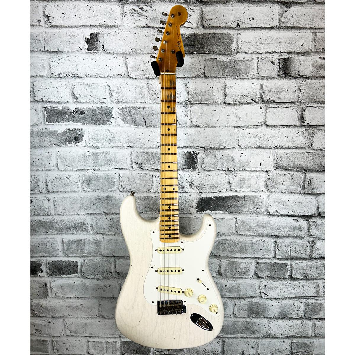 Fender Custom Shop 1956 Stratocaster Journeyman Relic, Maple Neck, Aged White Blonde
