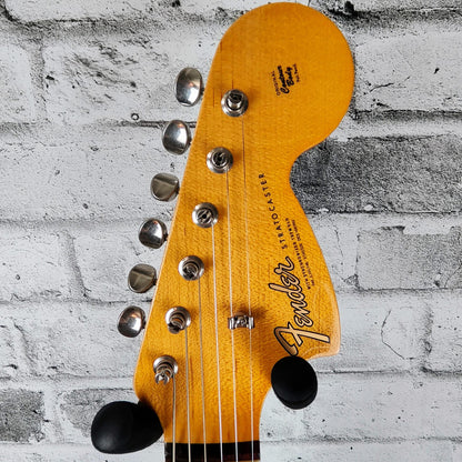 Fender Custom Shop  '66 Strat Deluxe Closet Classic, Rosewood Fingerboard, 3-Color Sunburst