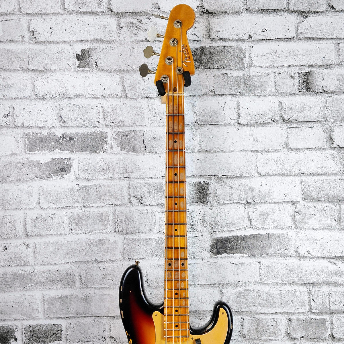 Fender Custom Shop '58 P Bass Heavy Relic, Maple Neck, 3-Color Sunburst