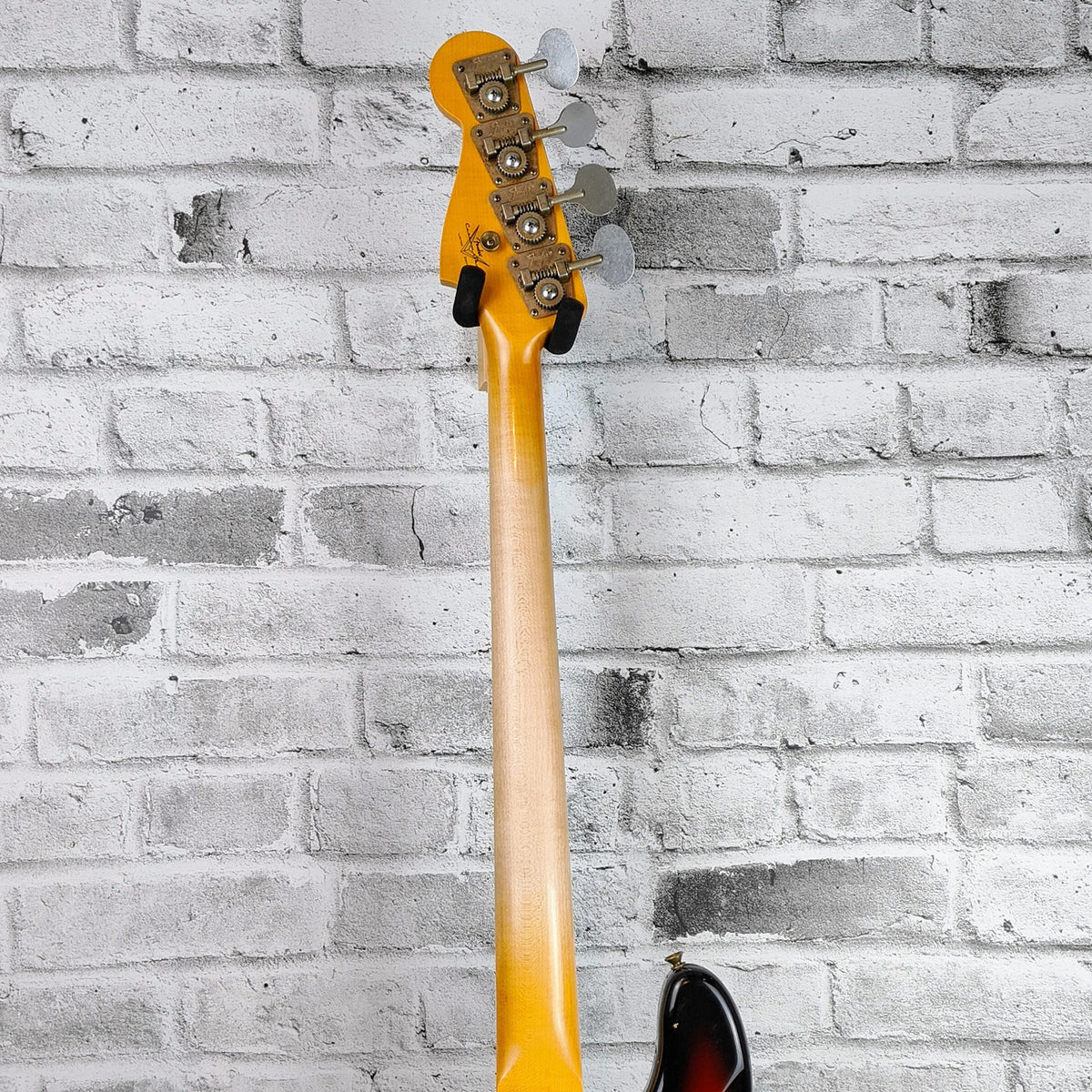 Fender Custom Shop  Limited Edition P Bass Special Journeyman Relic, Rosewood Fingerboard, 3-Color Sunburst