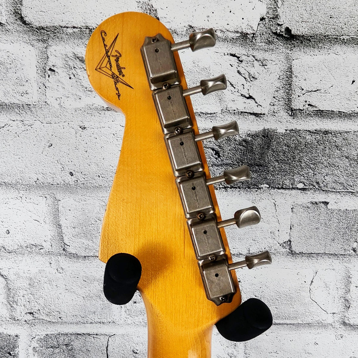 Fender Custom Shop '64 Strat Journeyman Relic, Rosewood Fingerboard, Faded Aged Daphne Blue