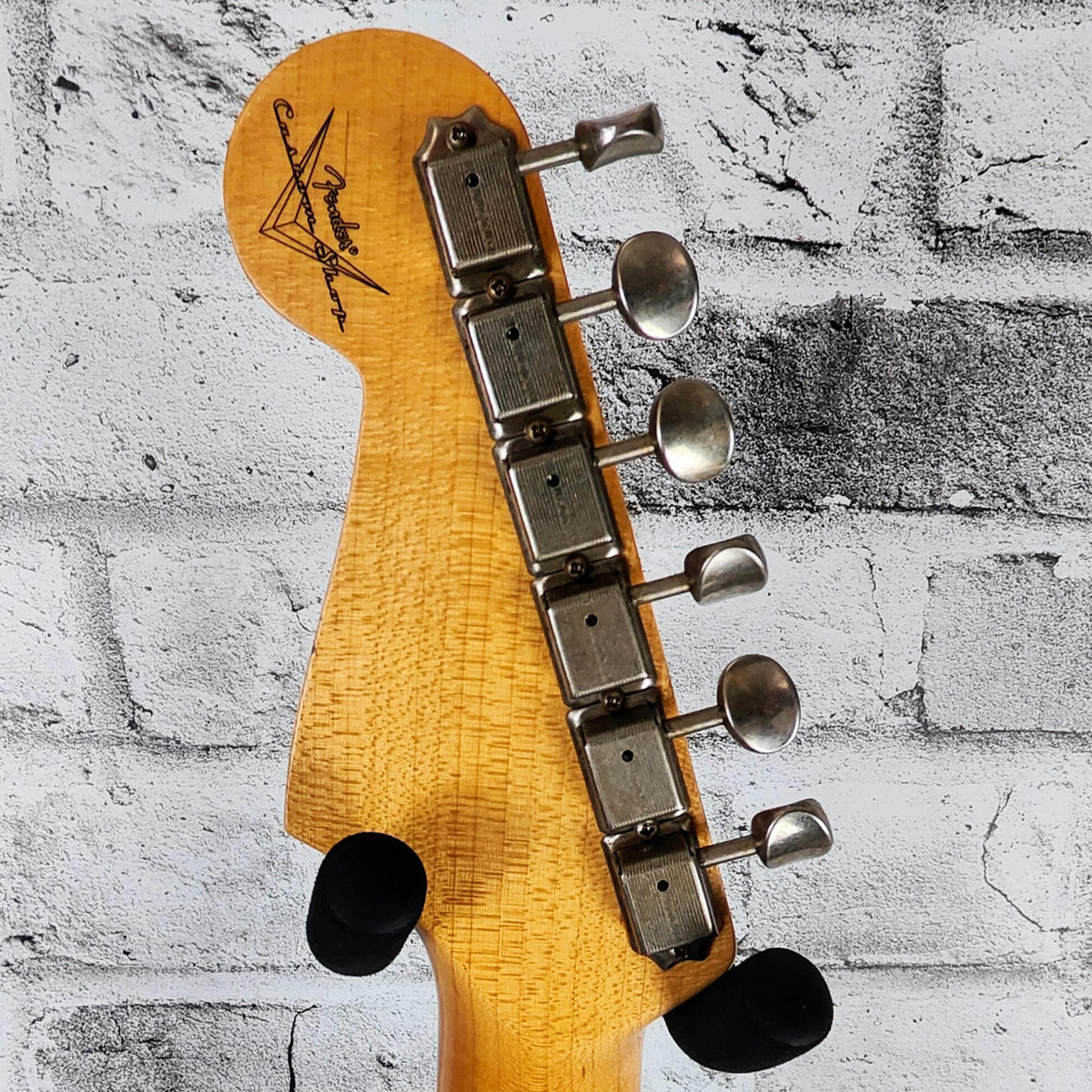 Fender Custom Shop '64 Strat Journeyman Relic, Rosewood Fingerboard, Aged Olympic White