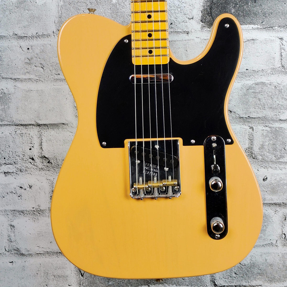Fender Custom Shop '52 Telecaster Deluxe Closet Classic, Maple Neck, Nocaster Blonde